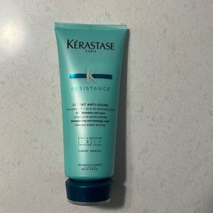 Brand new, never opened, Kerastse resistance strengthening anti breakage cream